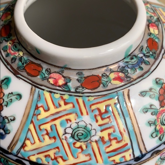 Vintage Accents Japanese Porcelain Vase Hand Painted In Hong Kong